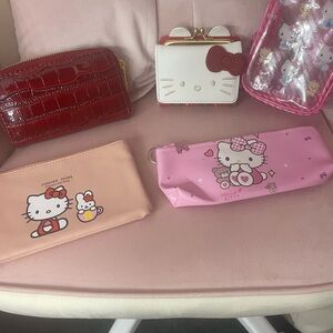 Hello Kitty Red, White, and Pink Wallet Set